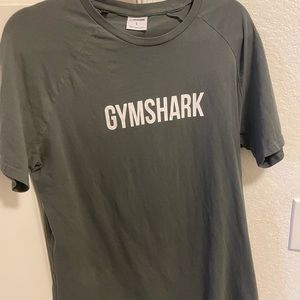 Gymshark Grey shirt size L